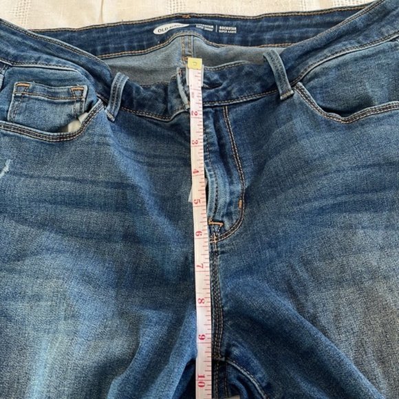 Old Navy Rock Star Super Skinny Jeans Medium Wash Distressed Look 27” i… - Picture 8 of 8